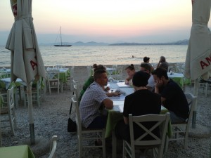 Idyllisches Strand-Restaurant