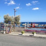 Blick von der Strandbar am Vourvoulos Strand