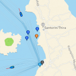 täglich kommen 2-3 Kreuzfahrtschiffe in die Caldera von Santorin